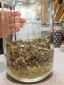 My step-by-step guide to my fertility tea recipe: fertility herbs prepped
