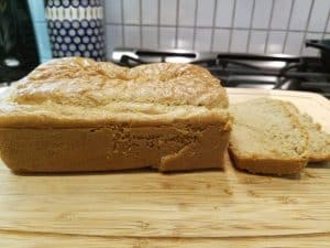Delicious low carb high fat keto bread made with almond butter #keto #paleo