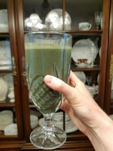 The fertility smoothie that helped me get pregnant during High FSH, low AMH, MTHFR, and repeated miscarriages during infertility.