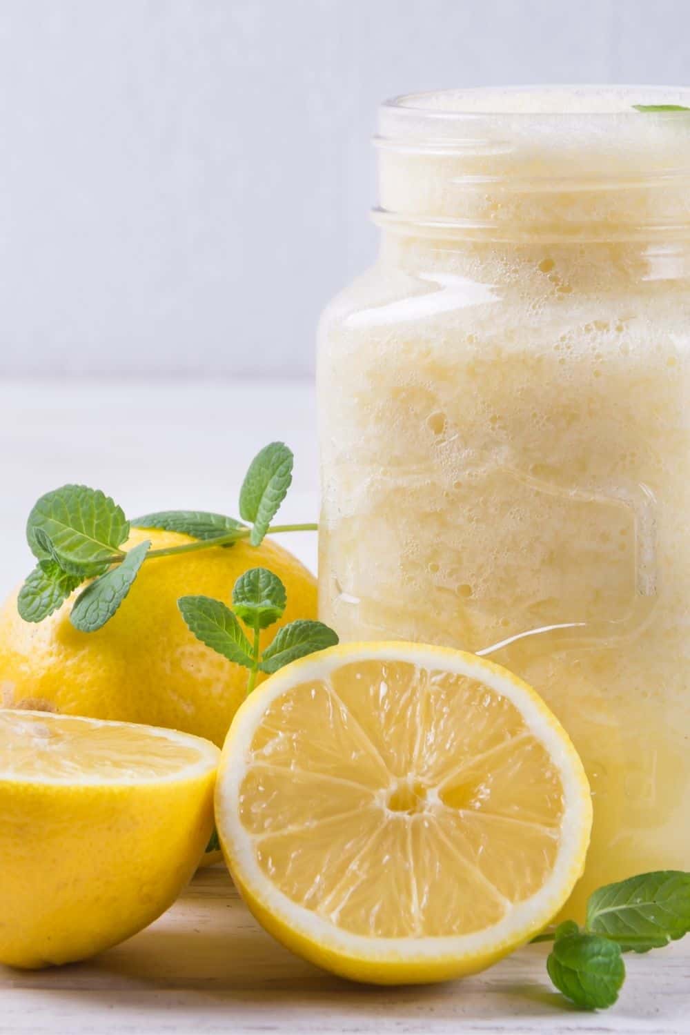 Lemon and Ginger Smoothie Recipe for Wellness and Fertility picture