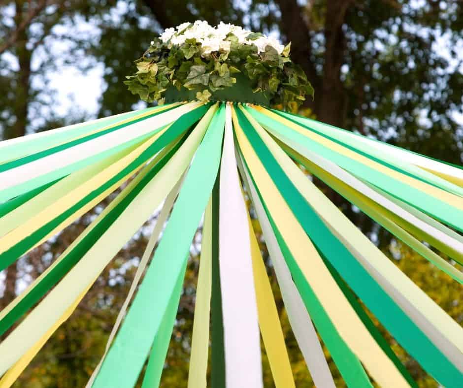 Beltane Rituals: Maypole